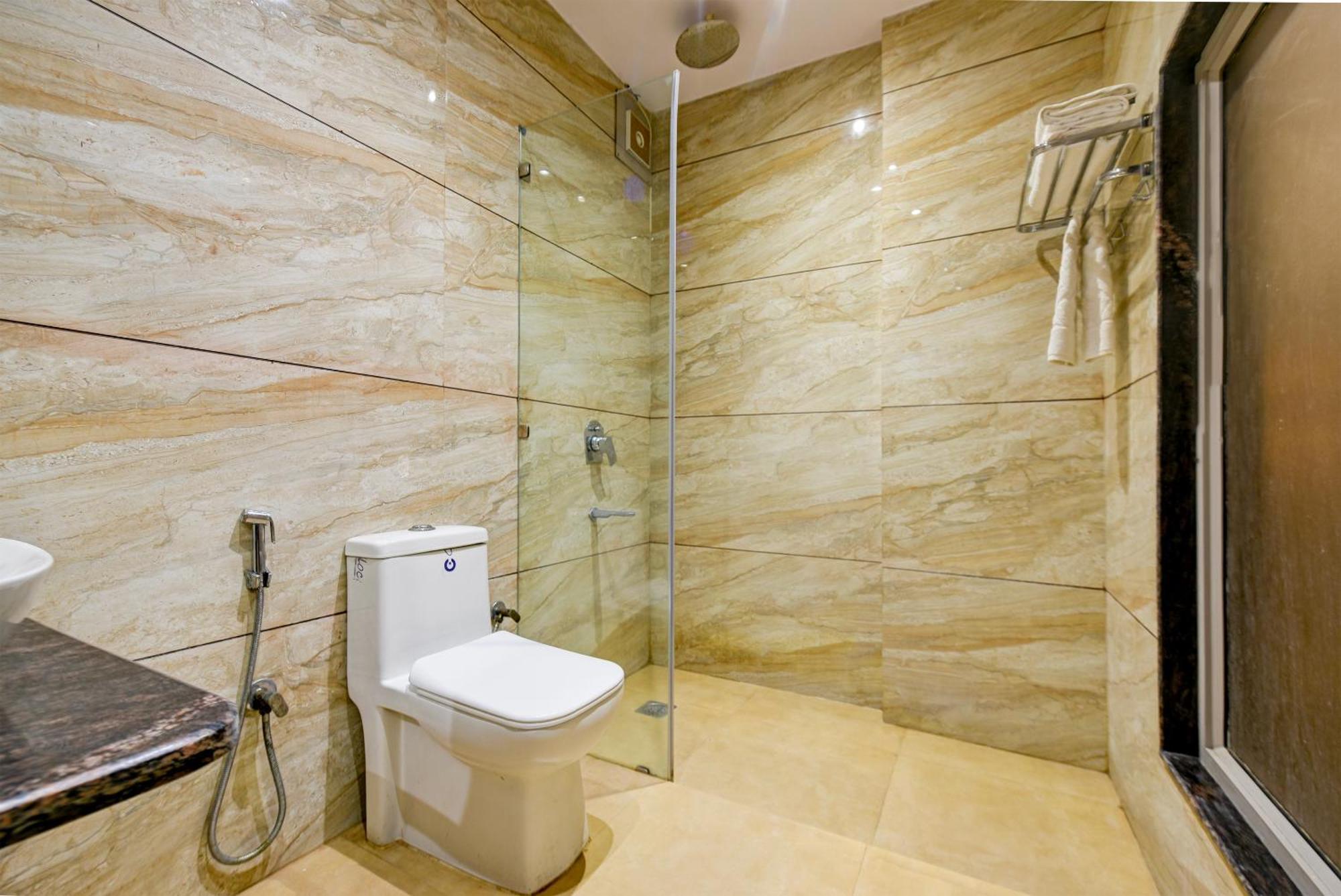 The Pearl Plaza Hotel In City Centre - Near New Delhi Railway Station Eksteriør bilde