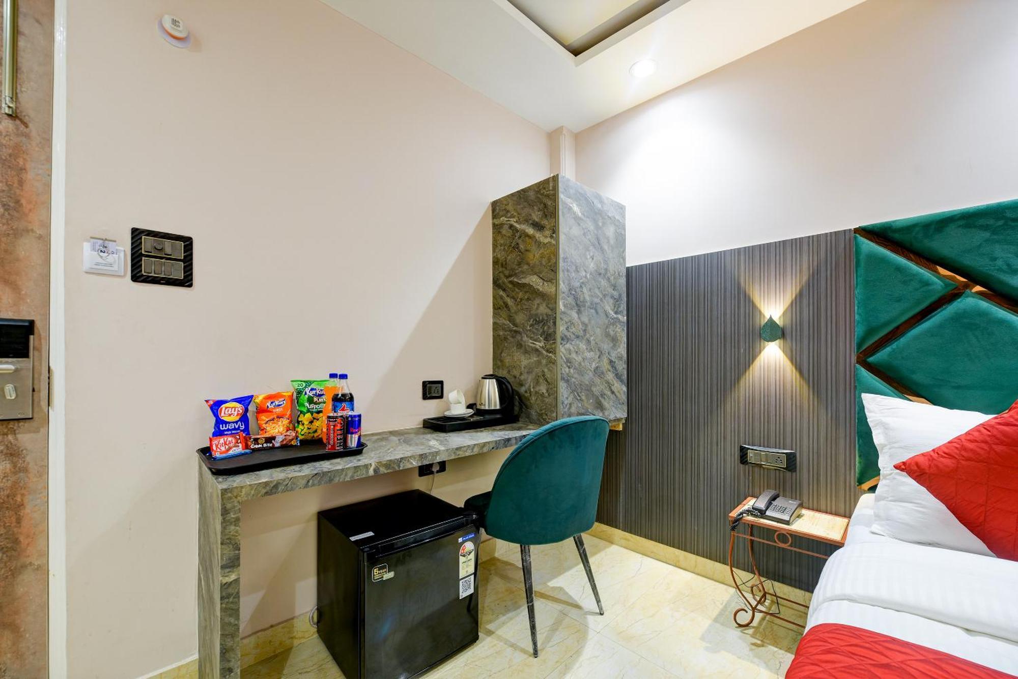 The Pearl Plaza Hotel In City Centre - Near New Delhi Railway Station Eksteriør bilde