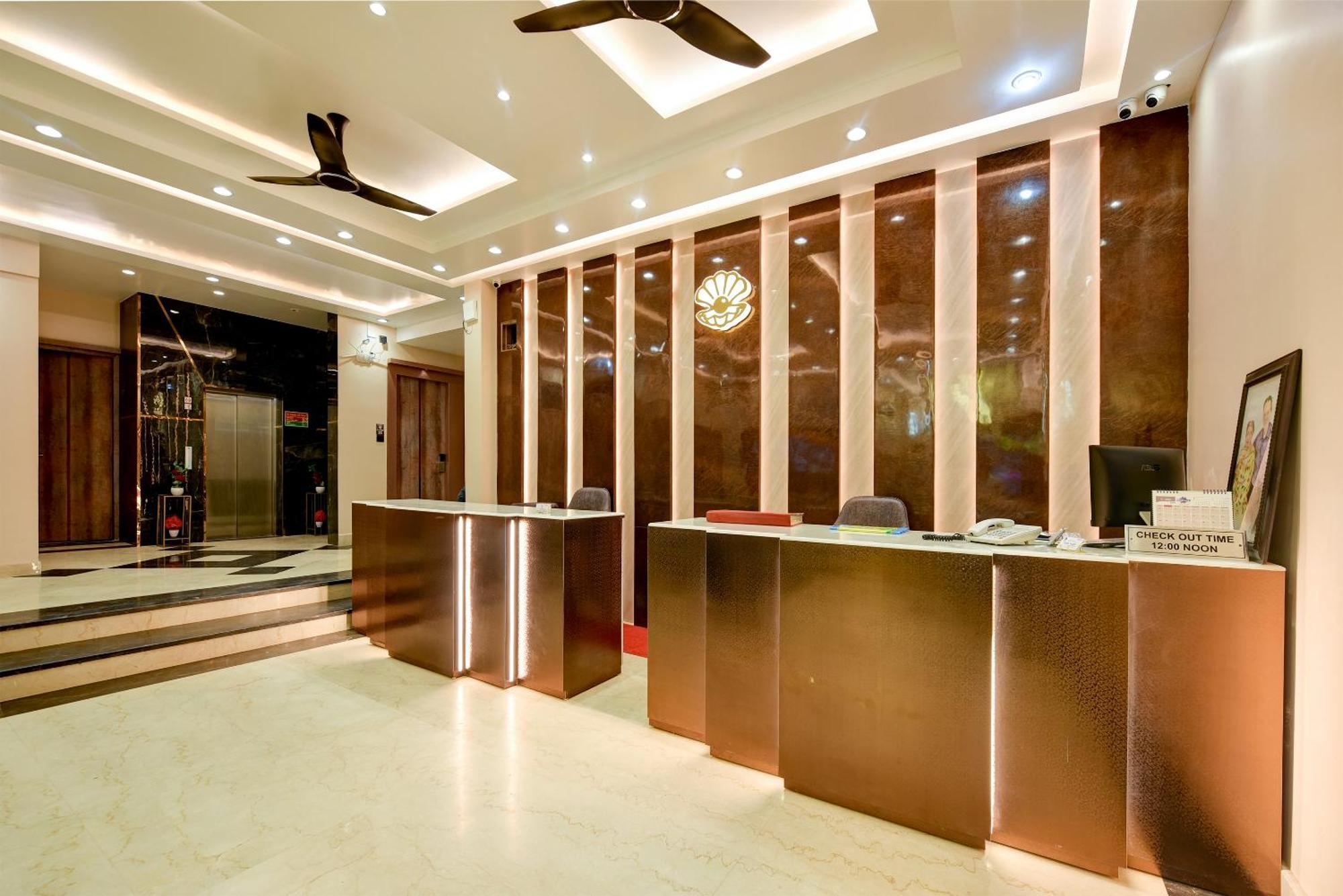 The Pearl Plaza Hotel In City Centre - Near New Delhi Railway Station Eksteriør bilde