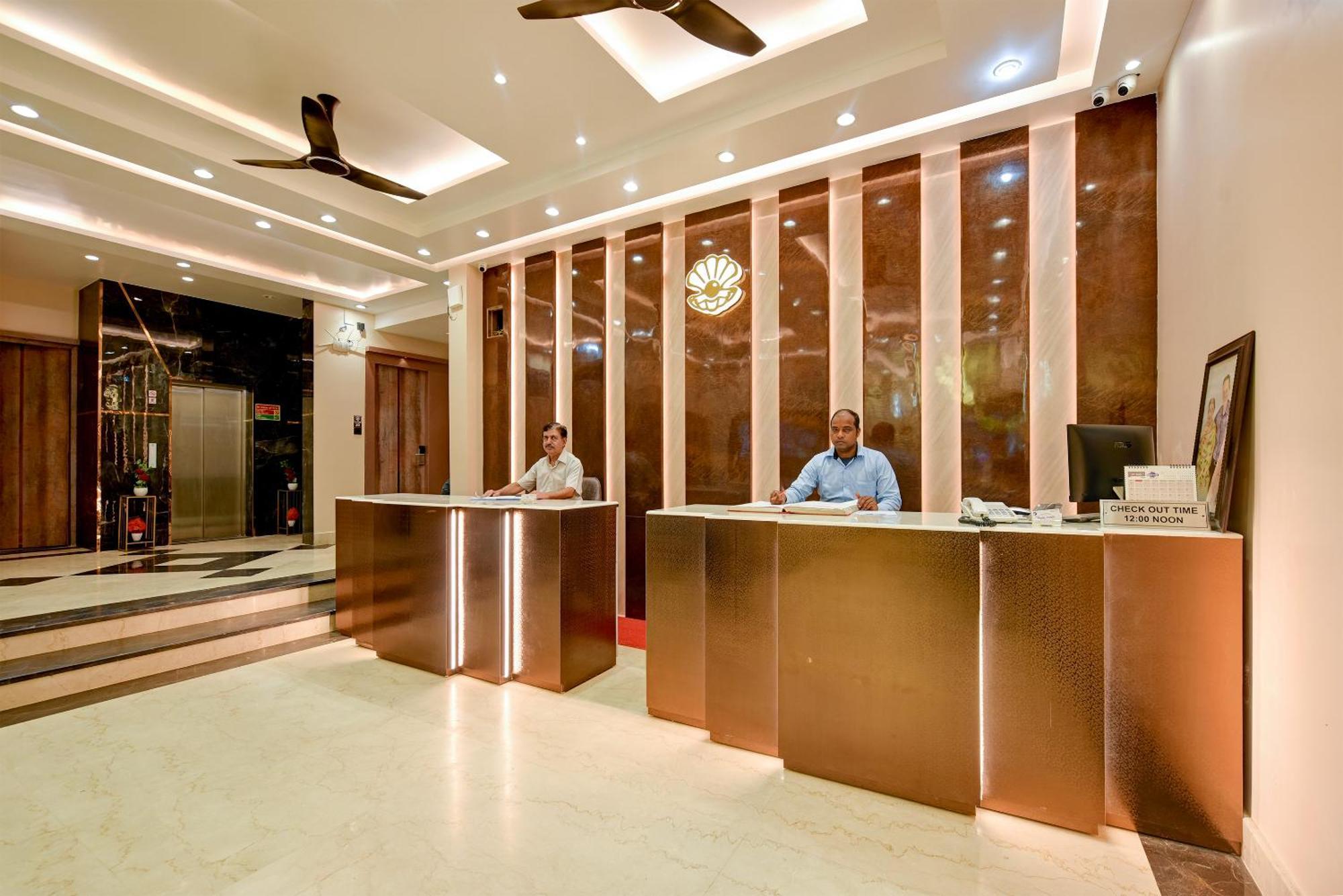 The Pearl Plaza Hotel In City Centre - Near New Delhi Railway Station Eksteriør bilde